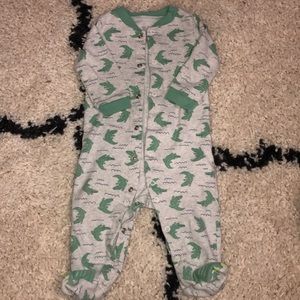 Set of 9 month Footies